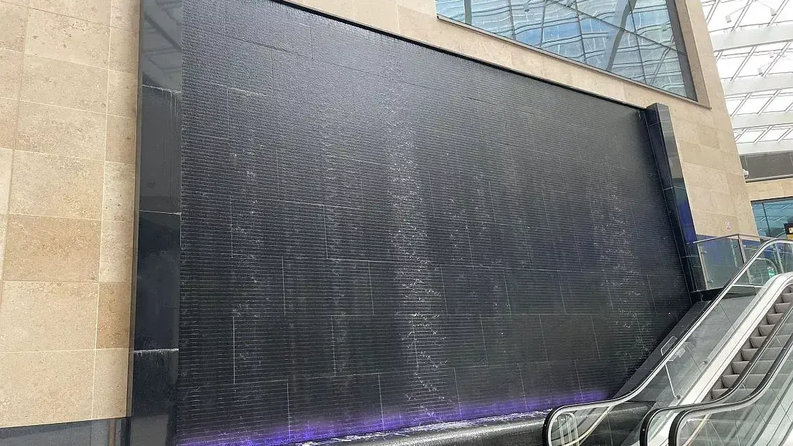 آبنما دیواری