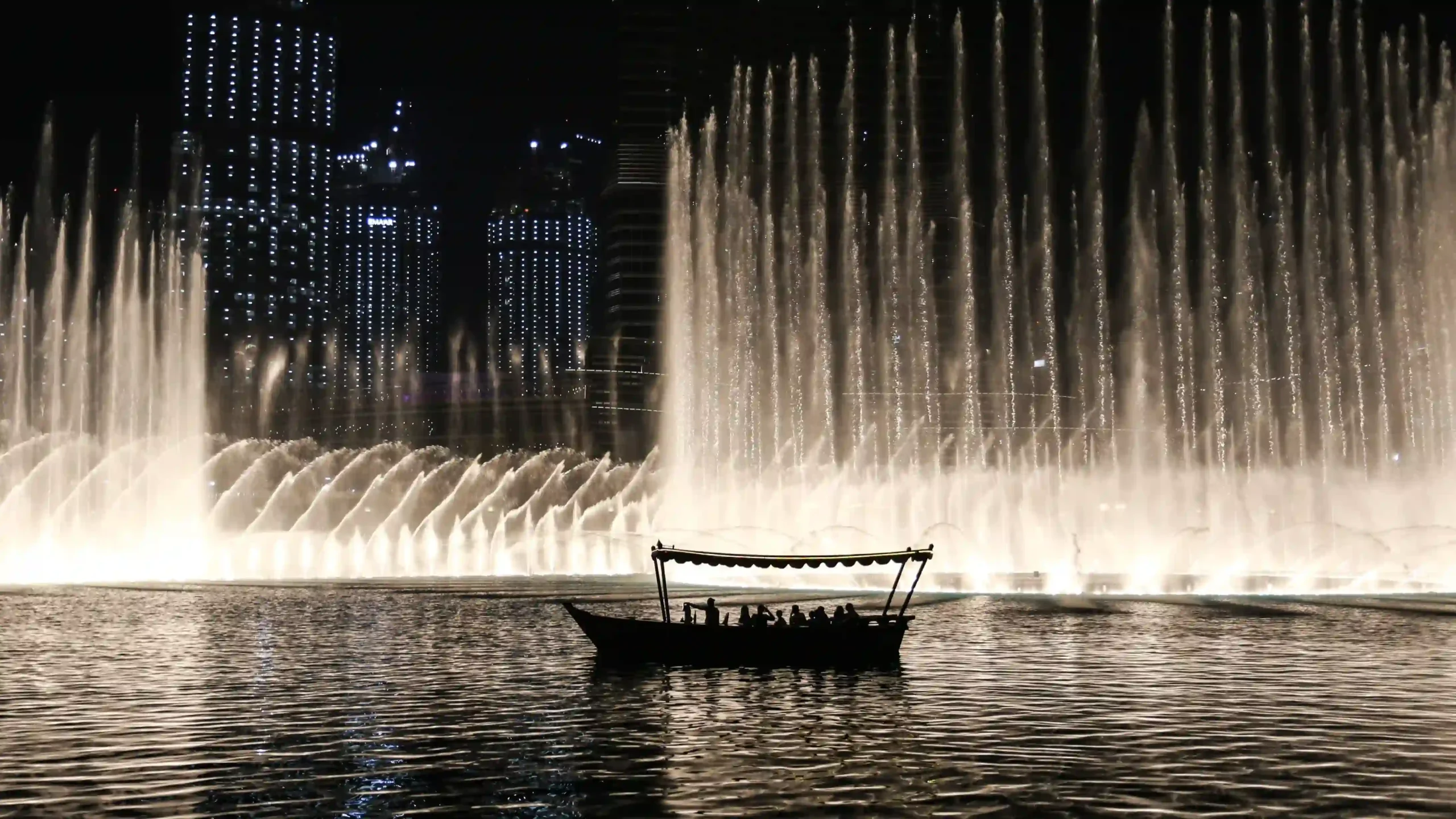 پکیج آبنما موزیکال چیسینگ جت