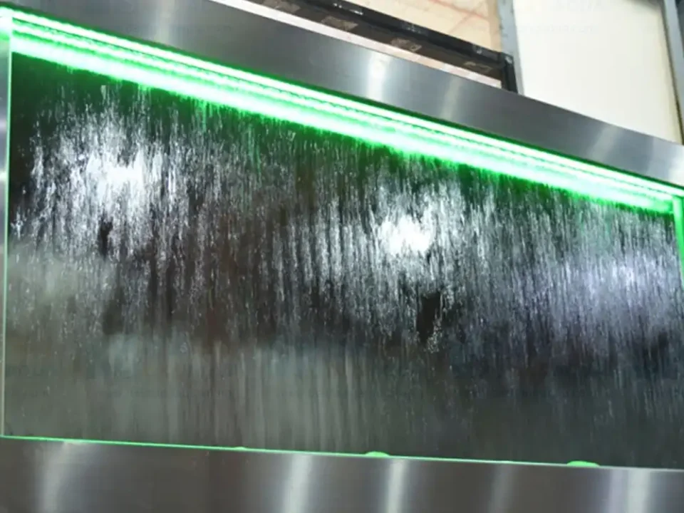 آبنما استند شیشه ای