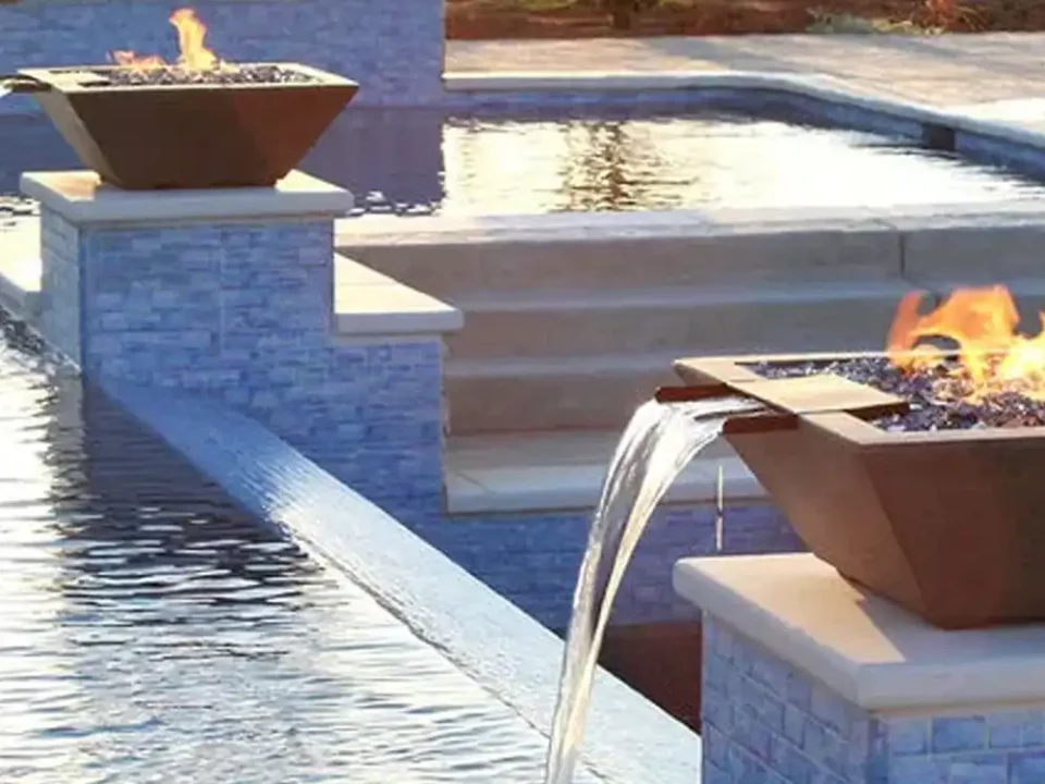 آبنمای مناسب برای استخر