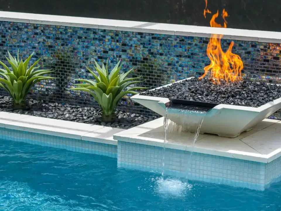 آبنما آب و آتش