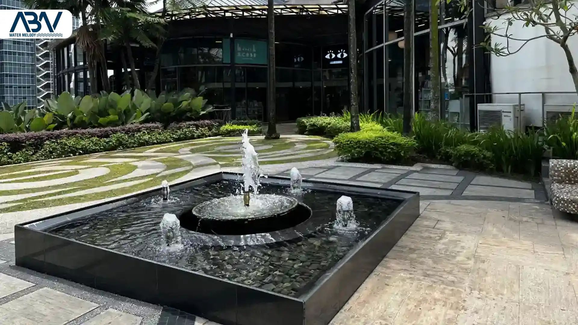 آبنما باغی جام