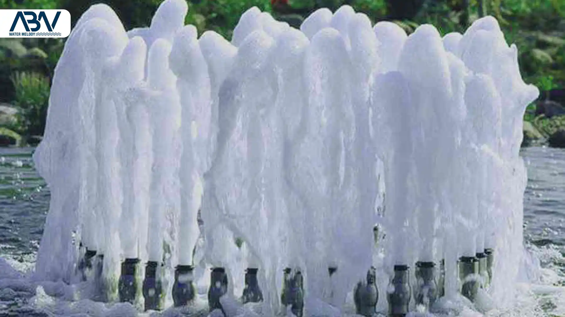 نازل آبنمای فوم