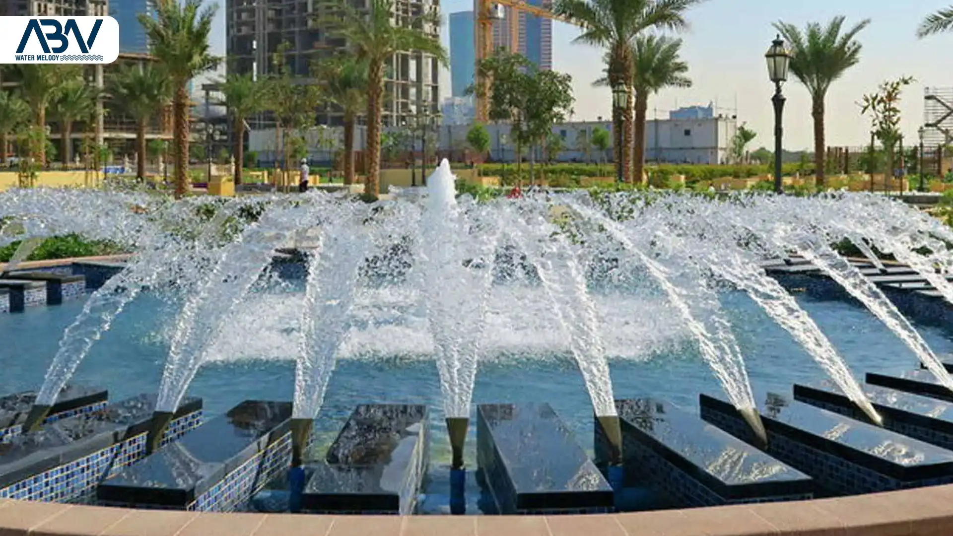 4 نازل آبنما بادبزنی