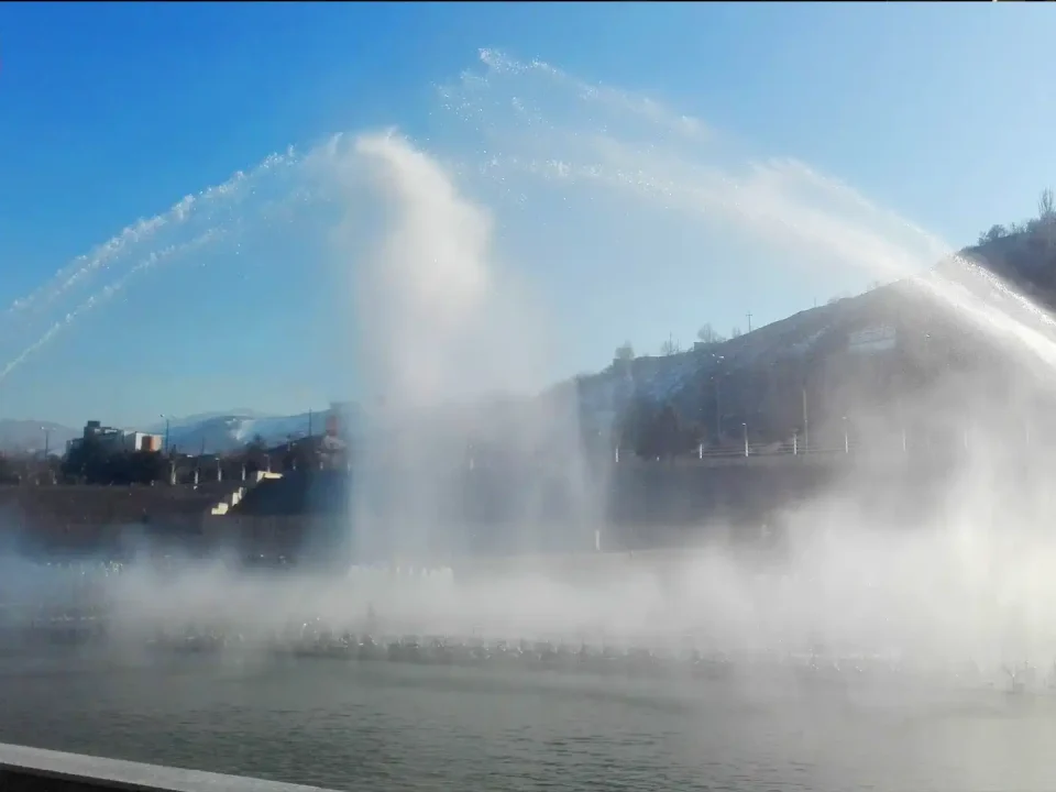 ساخت آبنما در منظر شهری